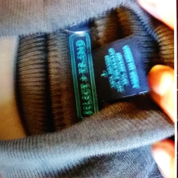 NWT. Charcoal gray turtleneck made by select + trend. - Picture 3 of 7